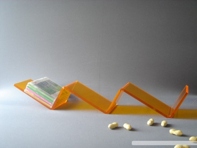 CD Shelf C002