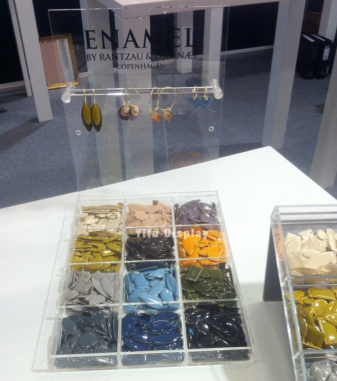 Acrylic Earrings Box BX023