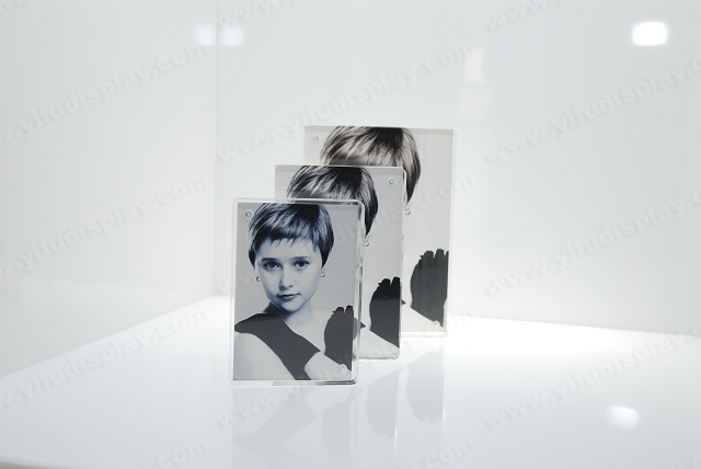 Acrylic Photo Frame PH004